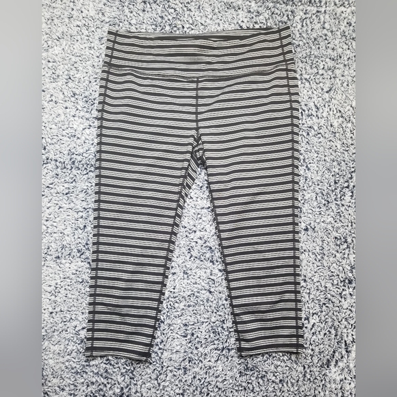 Athleta Pants - Athleta Striped Capri Women's Leggings